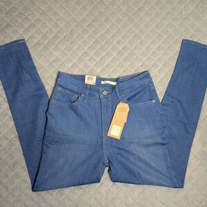 Levi's 721 High-Rise Skinny Jeans - Size 8 Short - W29 L28